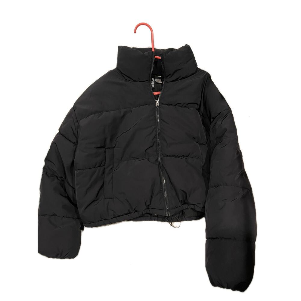 H&M Black Puffy Cropped Jacket Mens M